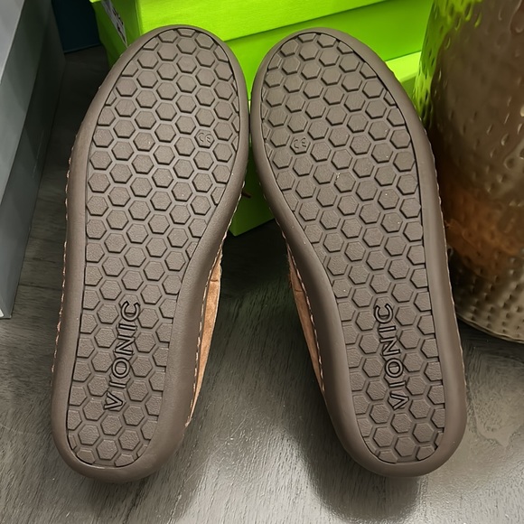 VIONIC ADLER SLIPPER - Picture 3 of 10